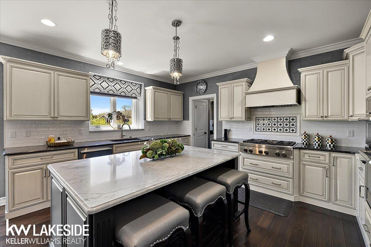 6132 Shadydale Drive, Shelby Twp, MI 48316 — Photo 12
