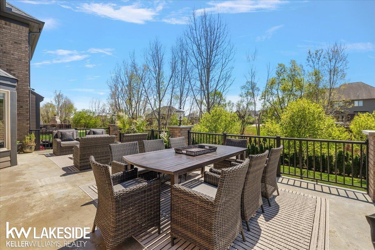 6132 Shadydale Drive, Shelby Twp, MI 48316 — Photo 17