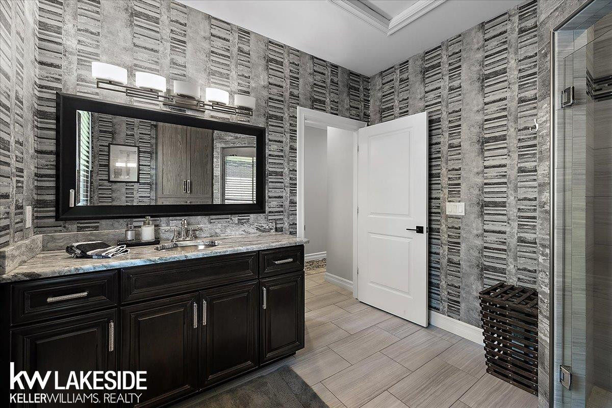 6132 Shadydale Drive, Shelby Twp, MI 48316 — Photo 30