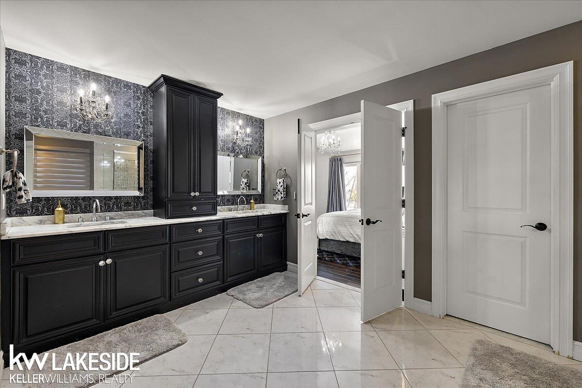 6132 Shadydale Drive, Shelby Twp, MI 48316 — Photo 40