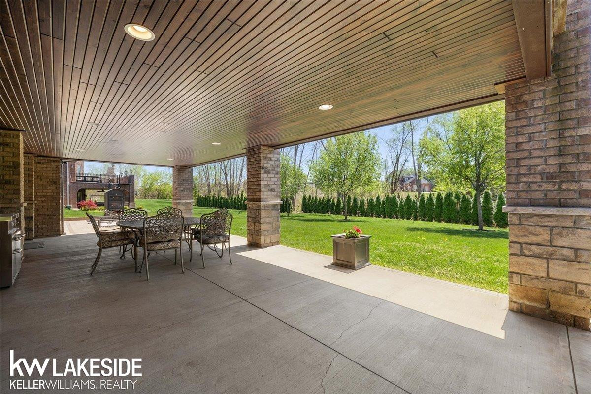 6132 Shadydale Drive, Shelby Twp, MI 48316 — Photo 75