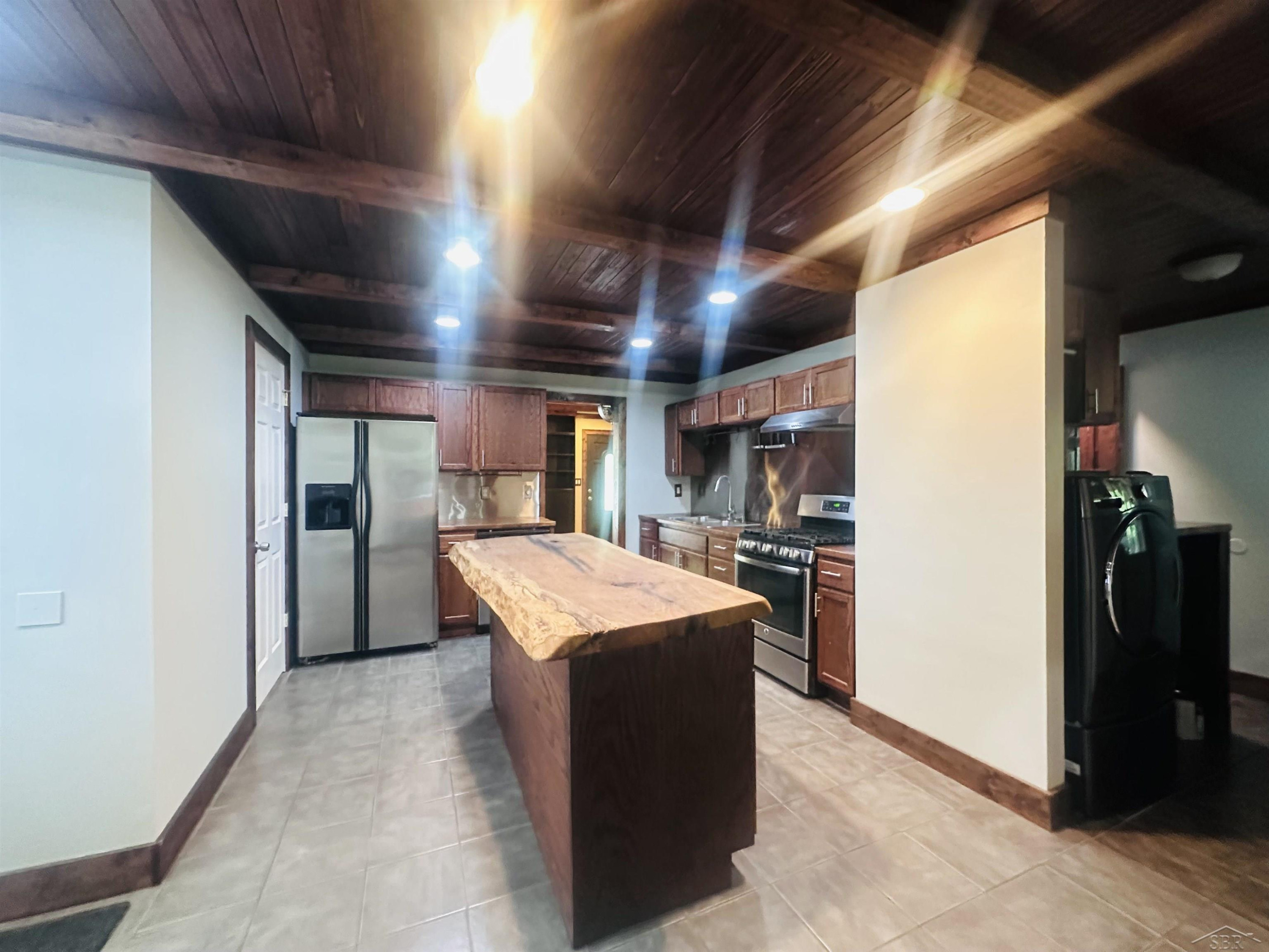 12483 W Townline Road, Saint Charles, MI 48655 — Photo 10