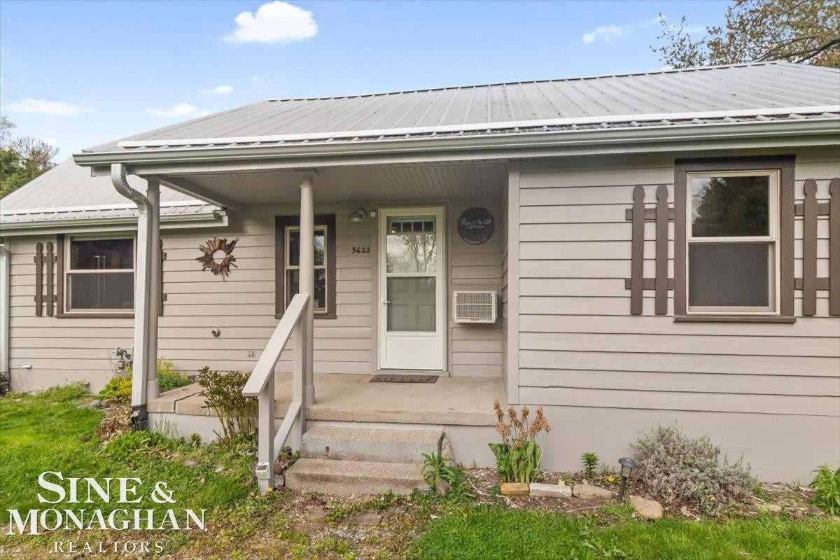 5622 Washington Street, Lexington, MI 48450 — Photo 2