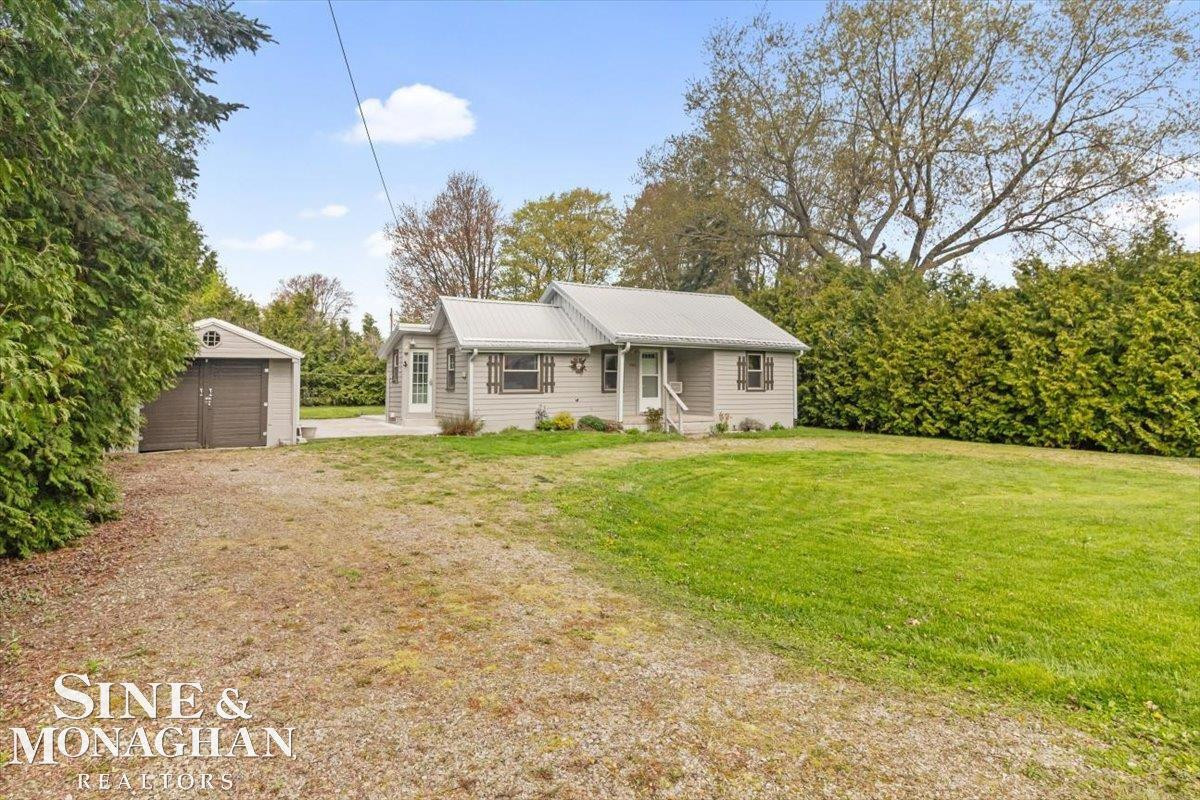 5622 Washington Street, Lexington, MI 48450 — Photo 34