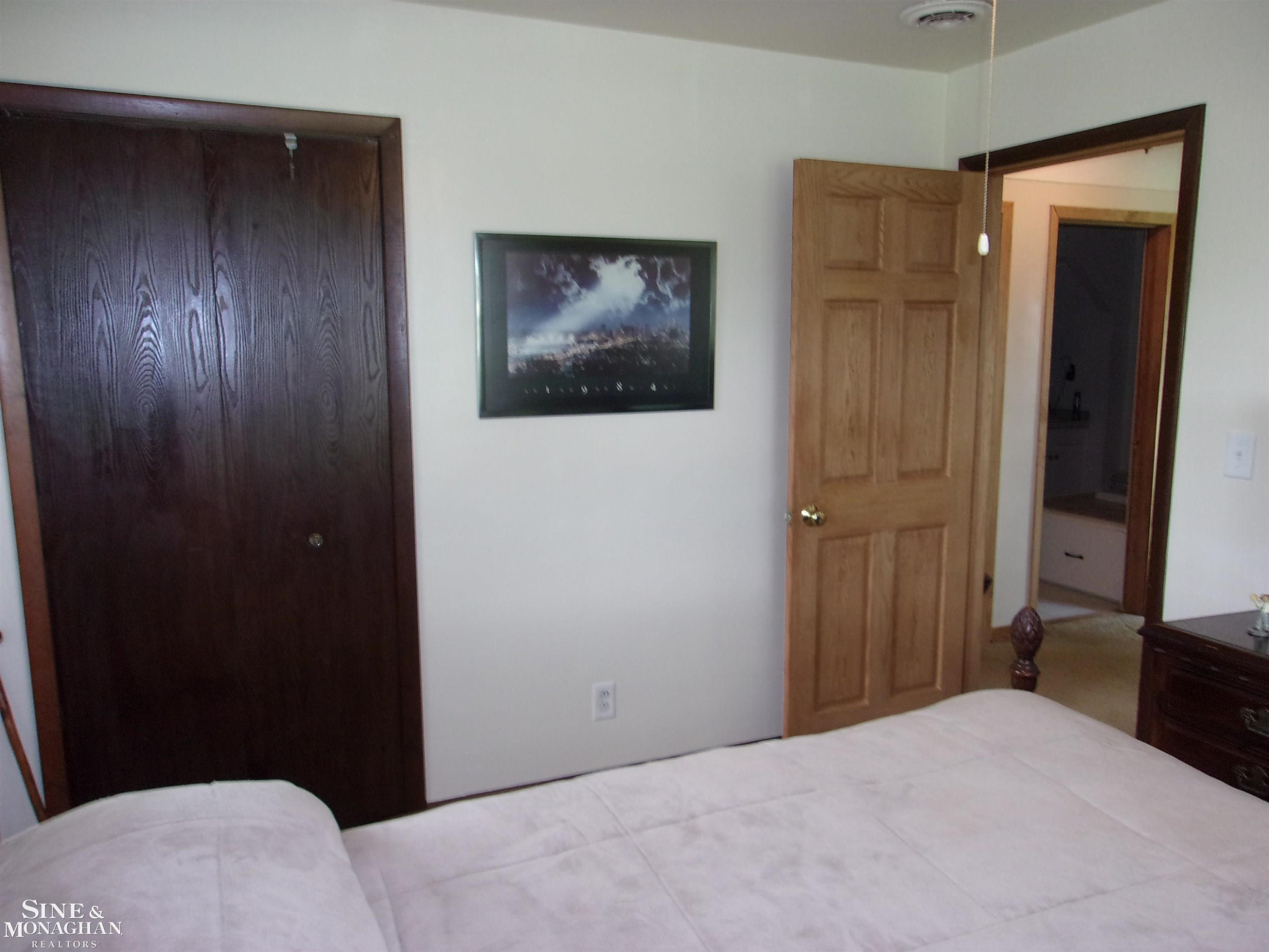 5900 King Road, MI — Photo 31