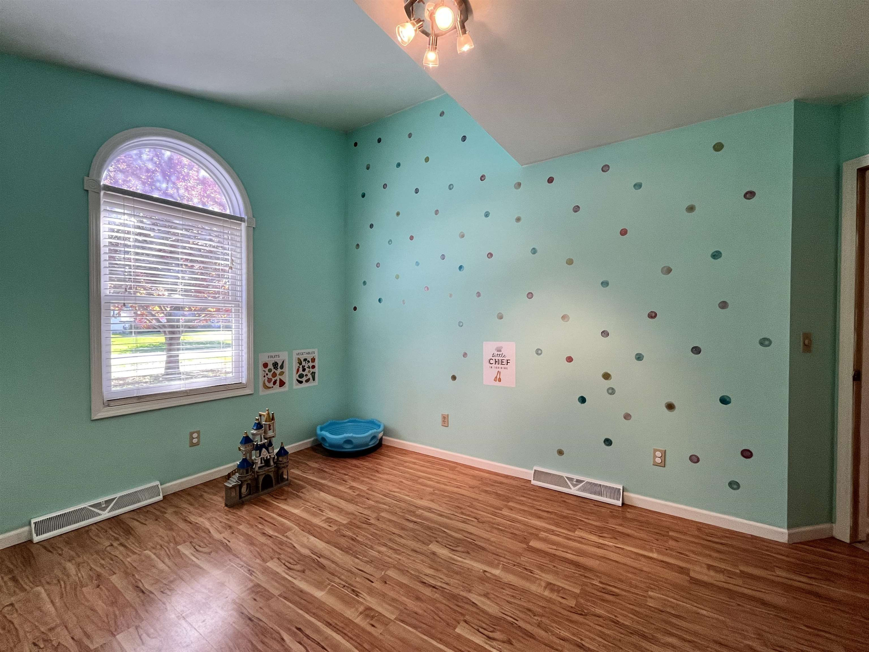 1101 Charlo Street, Charlevoix, MI 49720 — Photo 10