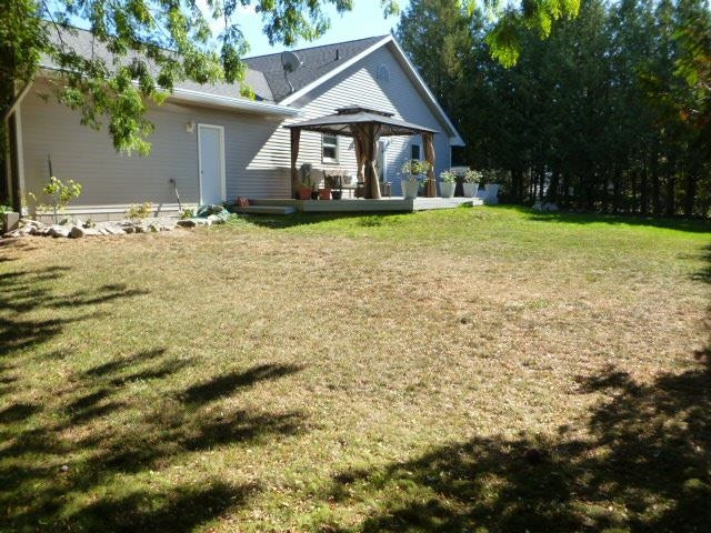 1101 Charlo Street, Charlevoix, MI 49720 — Photo 17
