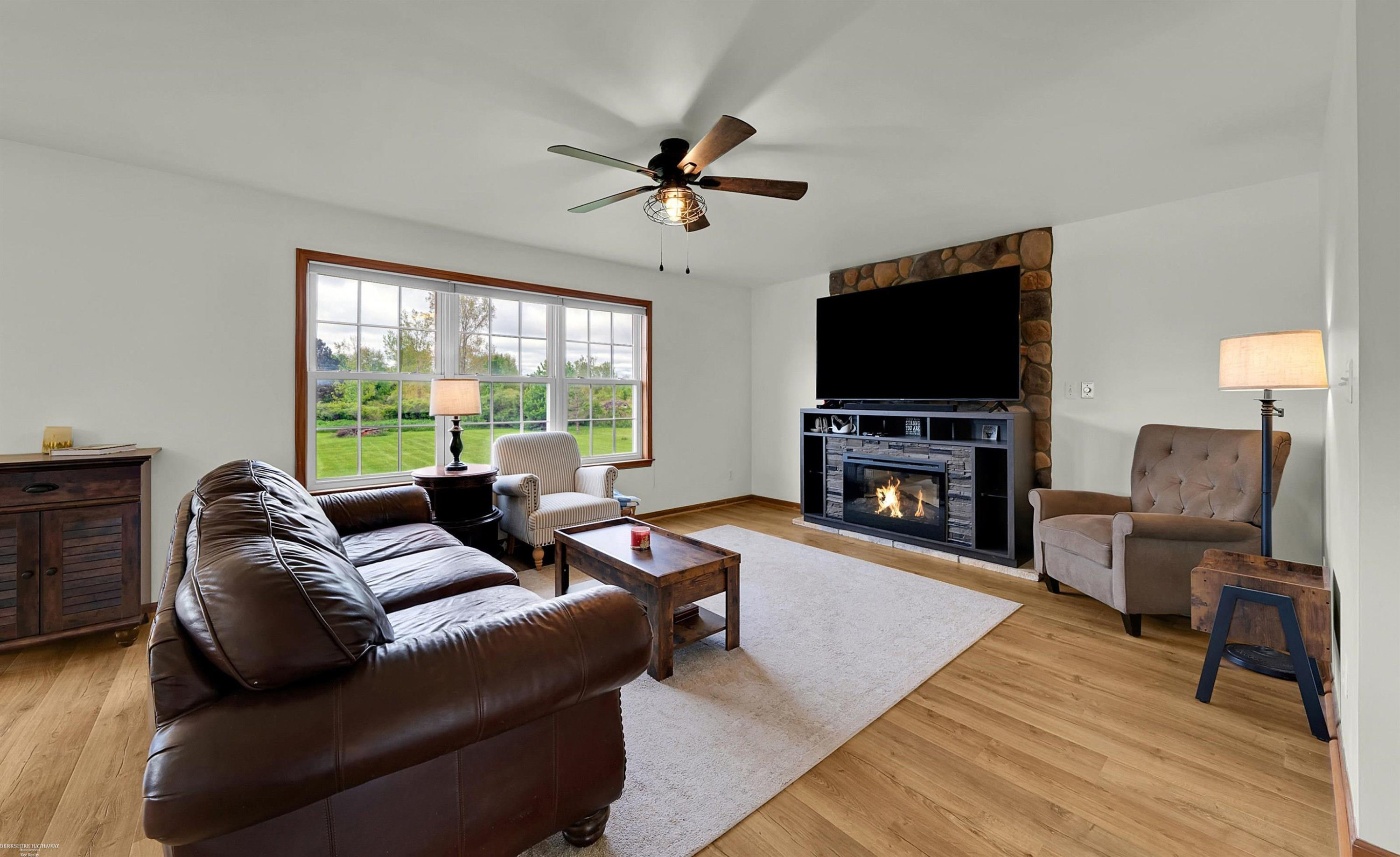 13025 Hough Road, MI — Photo 7