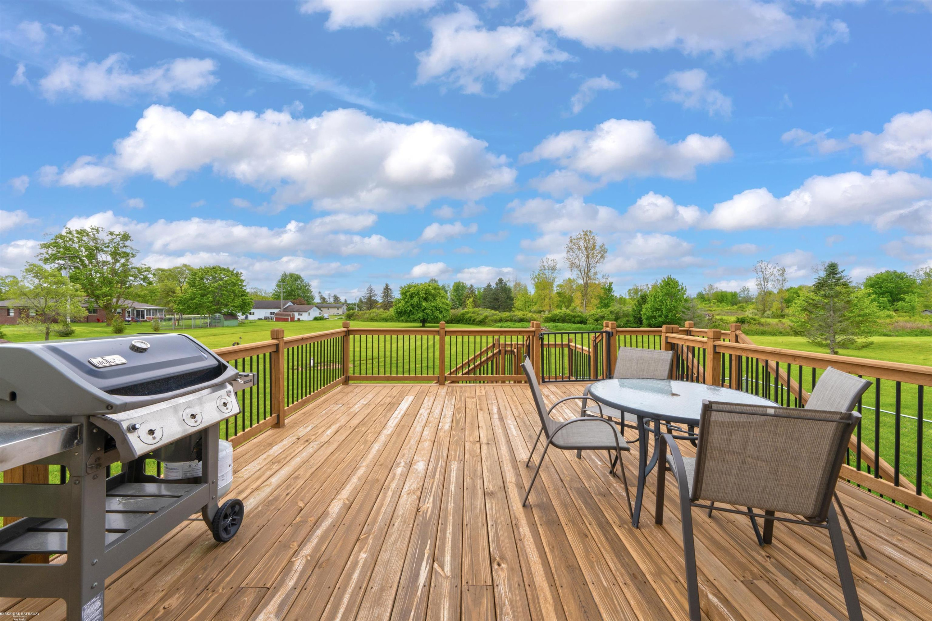 13025 Hough Road, MI — Photo 34