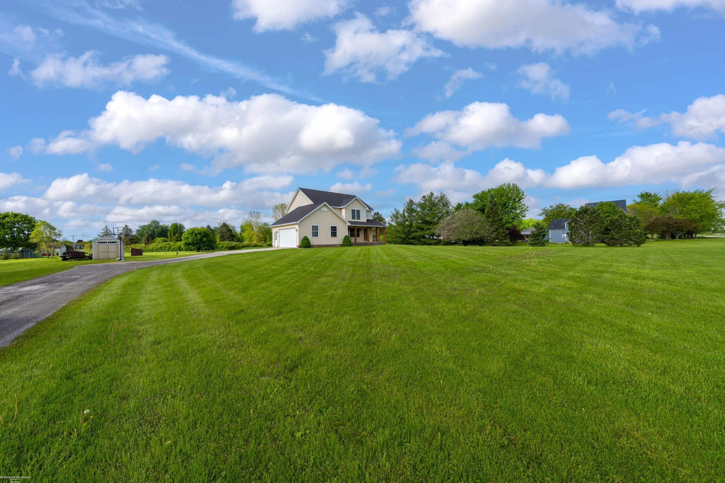 13025 Hough Road, MI — Photo 36