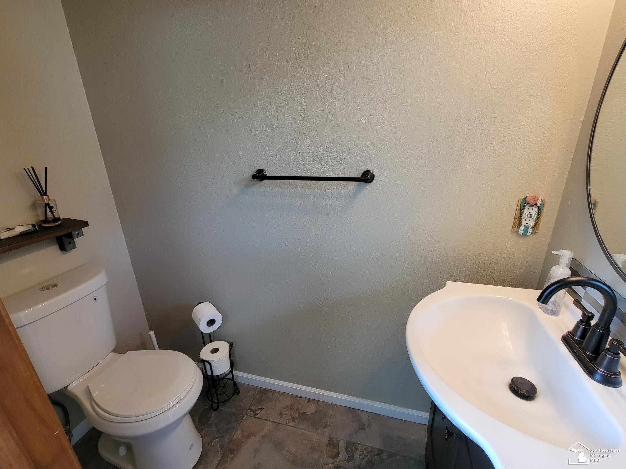 206 Beachwalk Trail, Luna Pier, MI 48157 — Photo 11