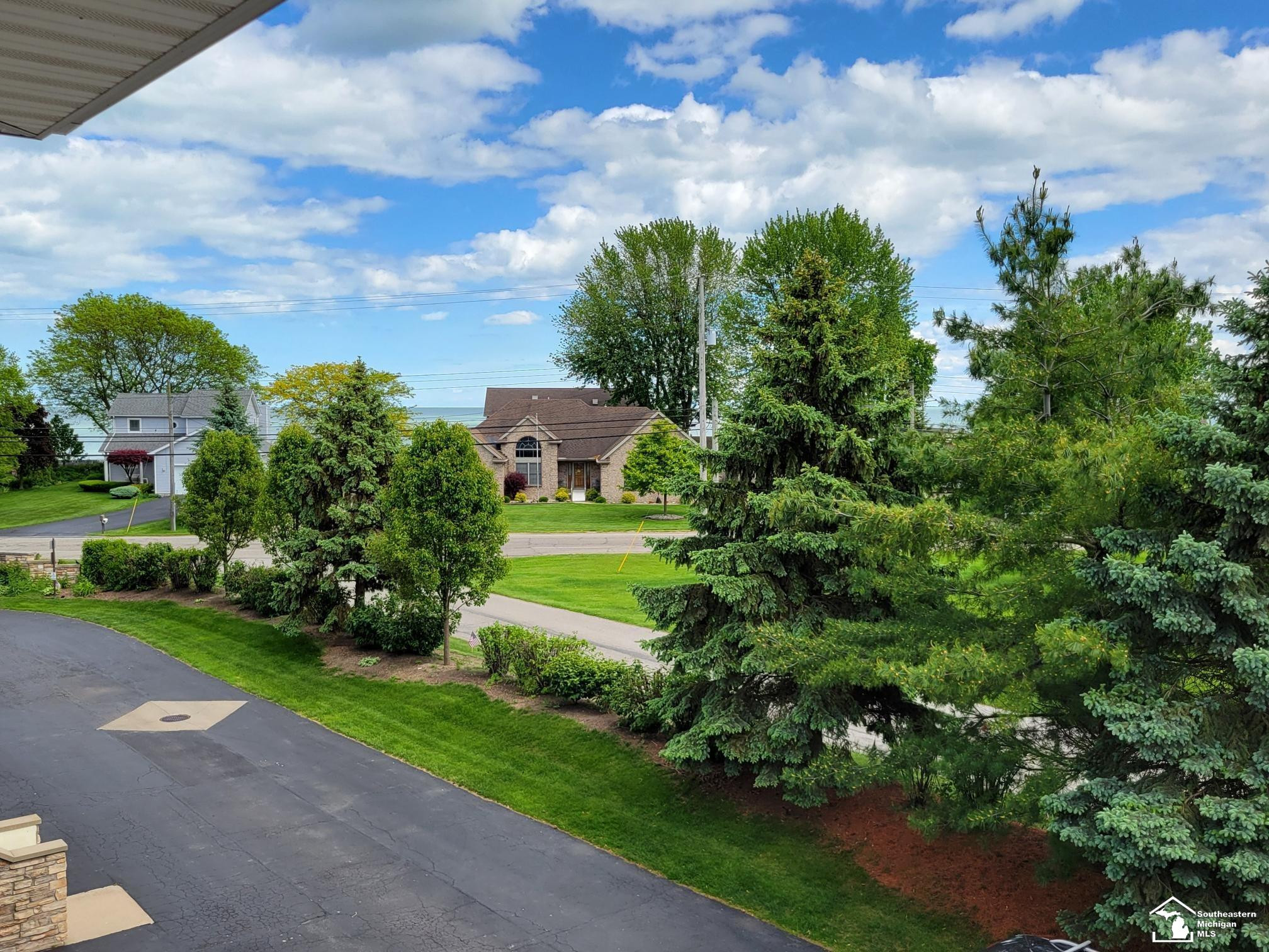 206 Beachwalk Trail, Luna Pier, MI 48157 — Photo 22