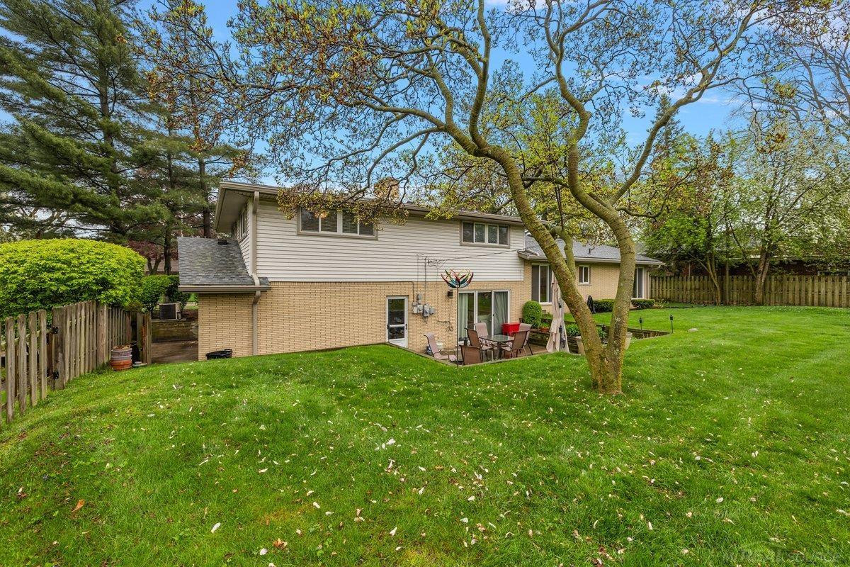 939 Ballantyne Road, Grosse Pointe Shores, MI 48236 — Photo 30