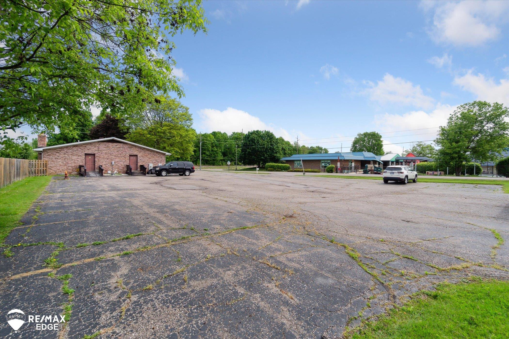 4344 Richfield Road, Flint, MI 48506 — Photo 33