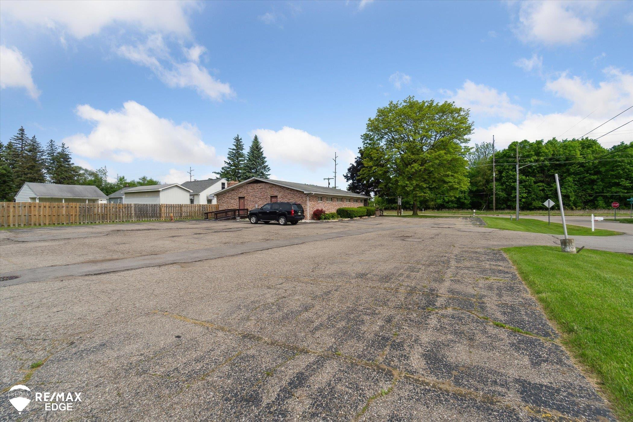 4344 Richfield Road, Flint, MI 48506 — Photo 34