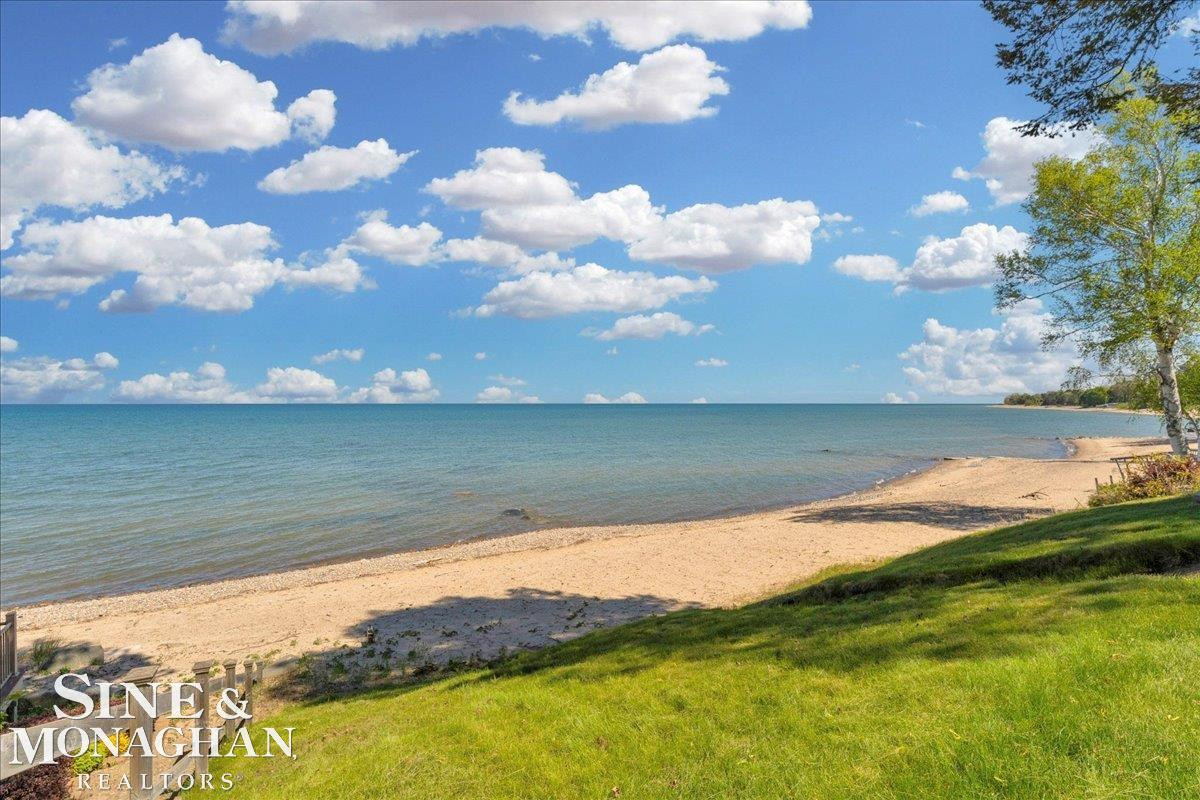 708 N Lakeshore Road, Port Sanilac, MI 48469 — Photo 81