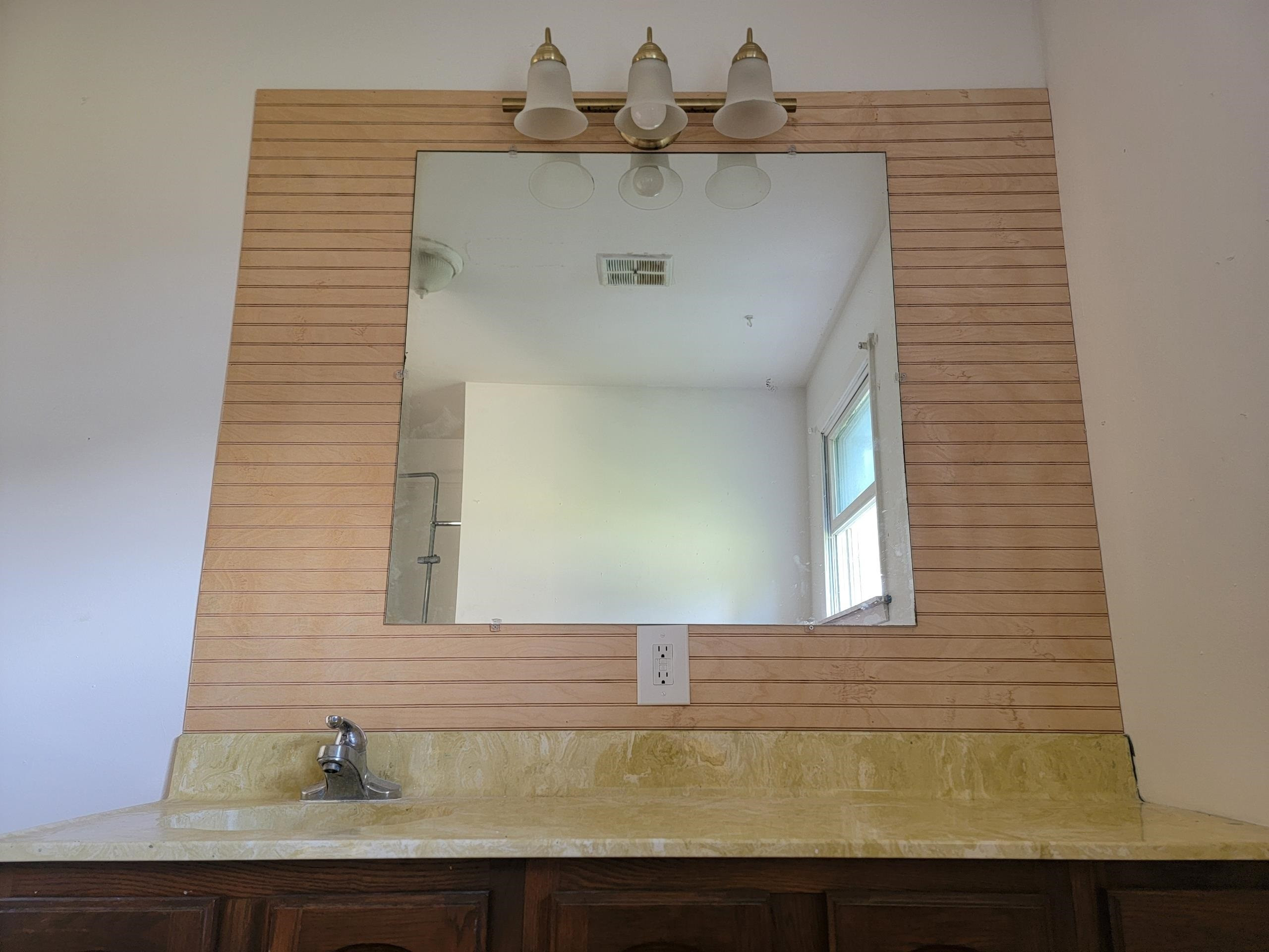 623 S Main Road, Chesaning, MI 48616 — Photo 13