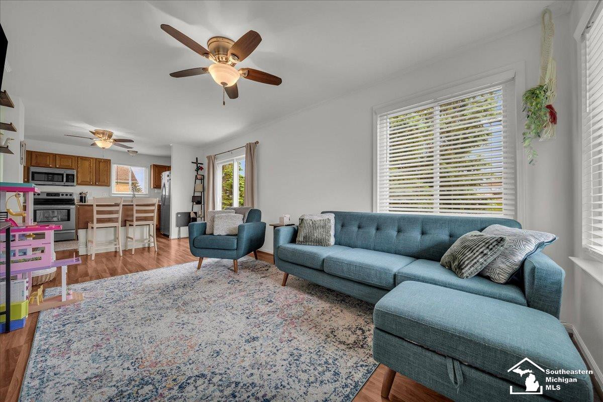 23351 Redman Court, Trenton, MI 48183 — Photo 5
