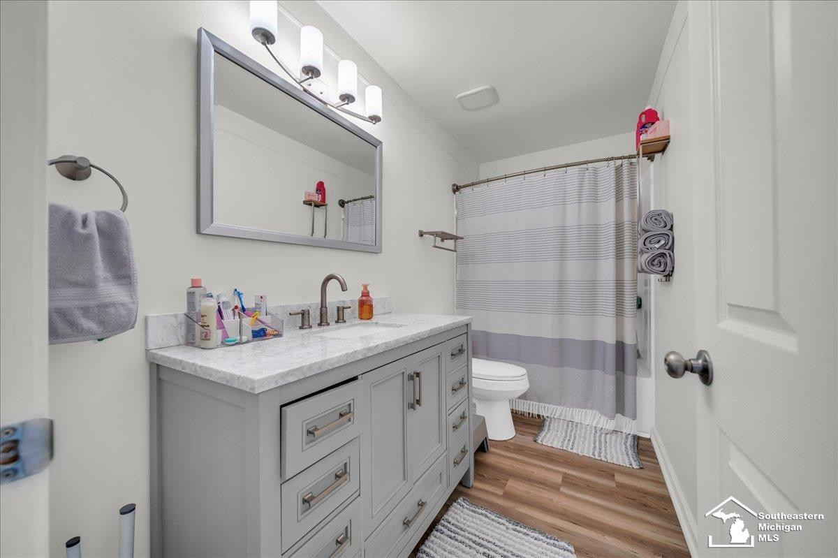 23351 Redman Court, Trenton, MI 48183 — Photo 16