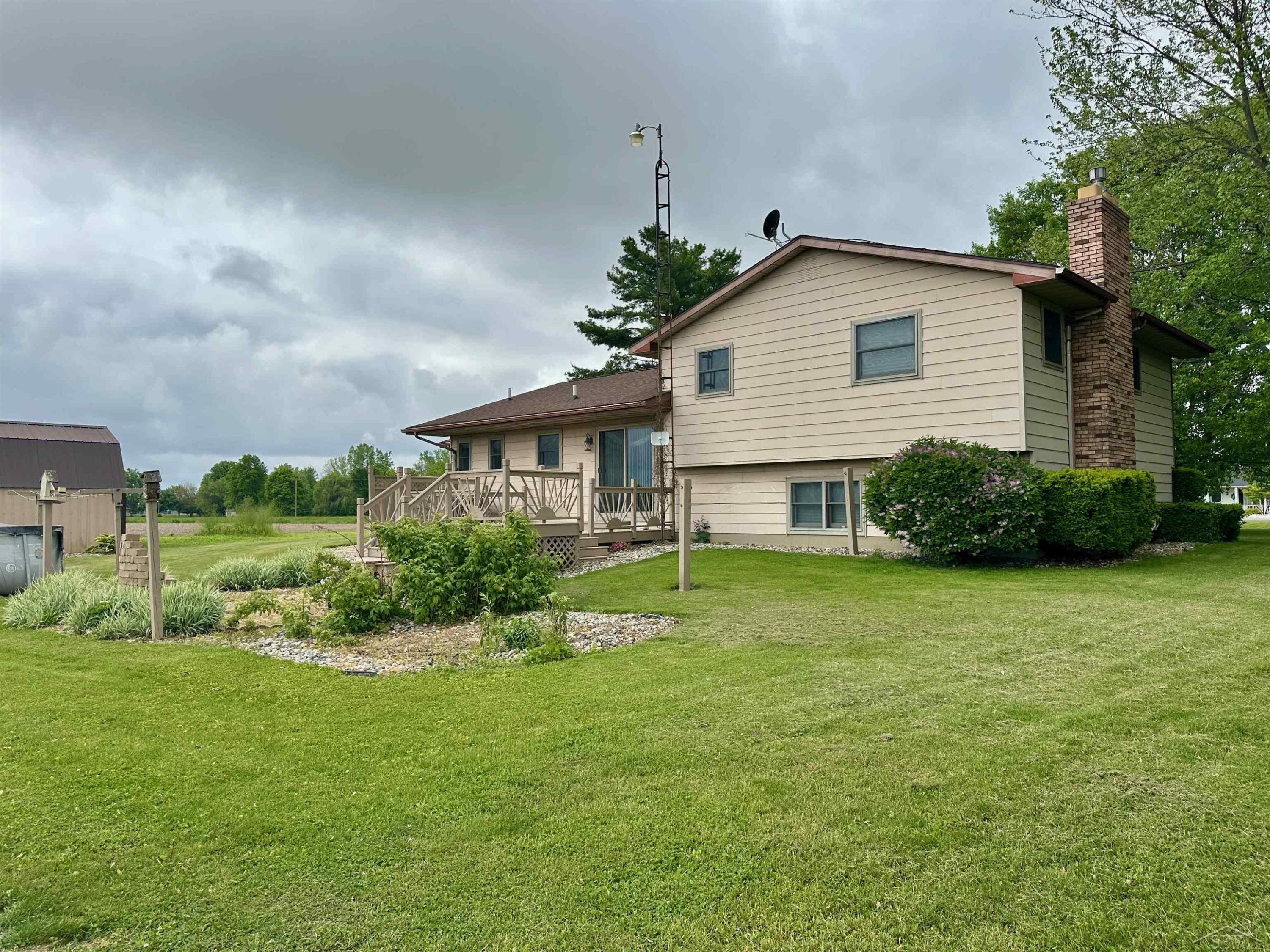 19379 Lincoln Road, New Lothrop, MI 48460 — Photo 34