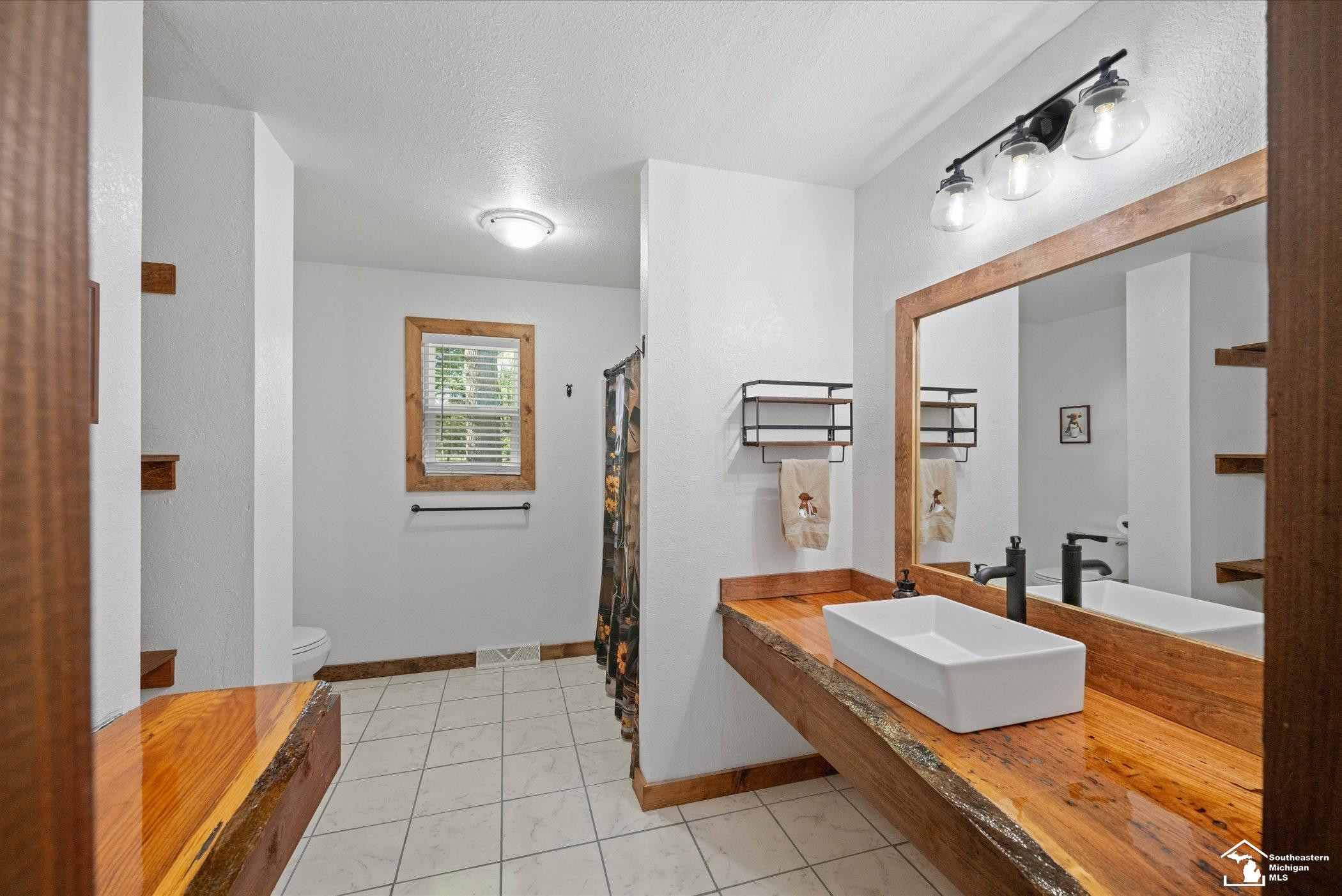 6861 whiteford center Road, Bedford, MI 48144 — Photo 15