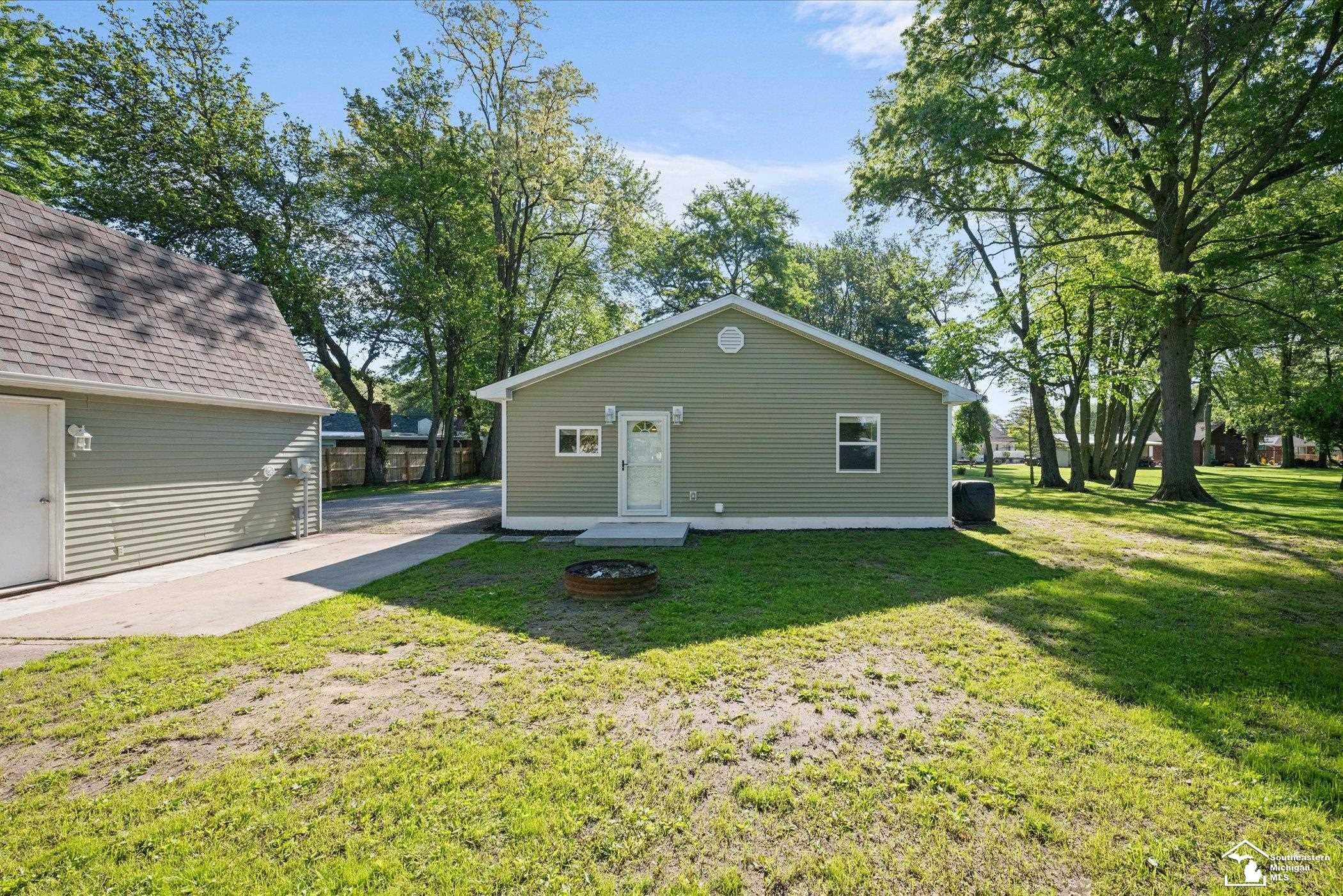 6861 whiteford center Road, Bedford, MI 48144 — Photo 22