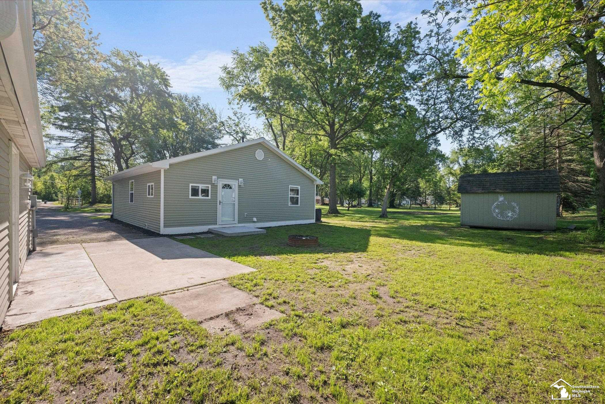 6861 whiteford center Road, Bedford, MI 48144 — Photo 23
