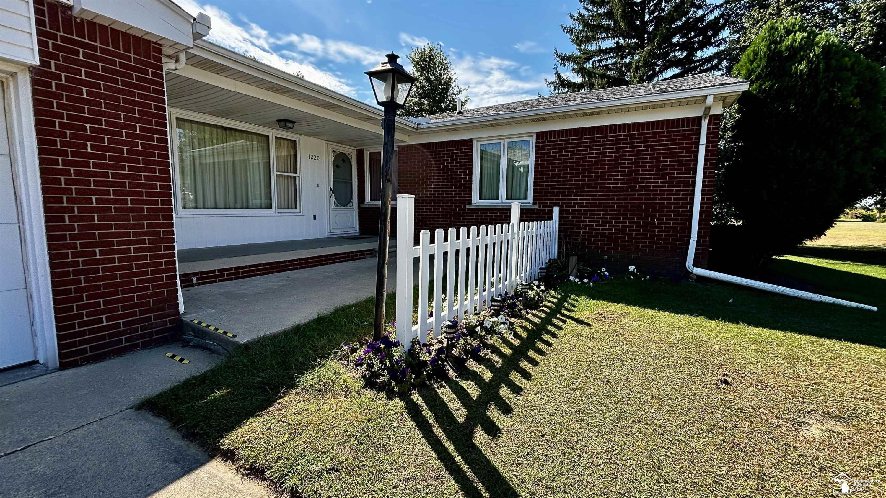 1220 N Raisinville Road, Monroe, MI 48162 — Photo 4