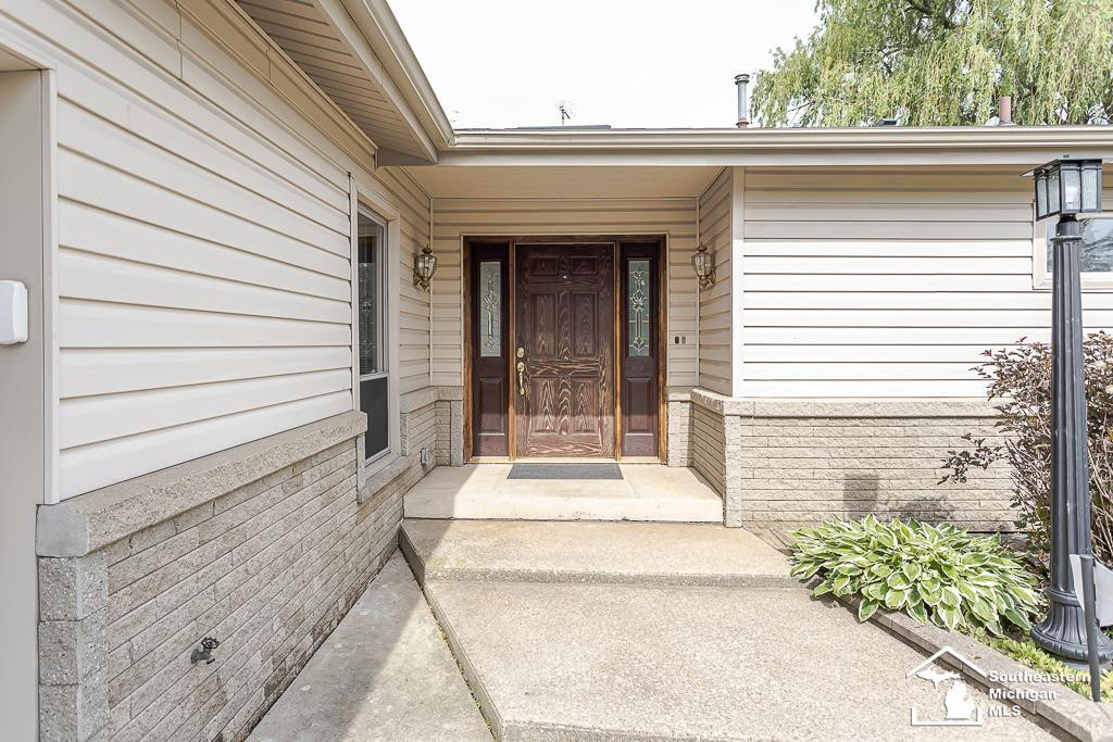 6337 Raymar Street, Erie, MI — Photo 2