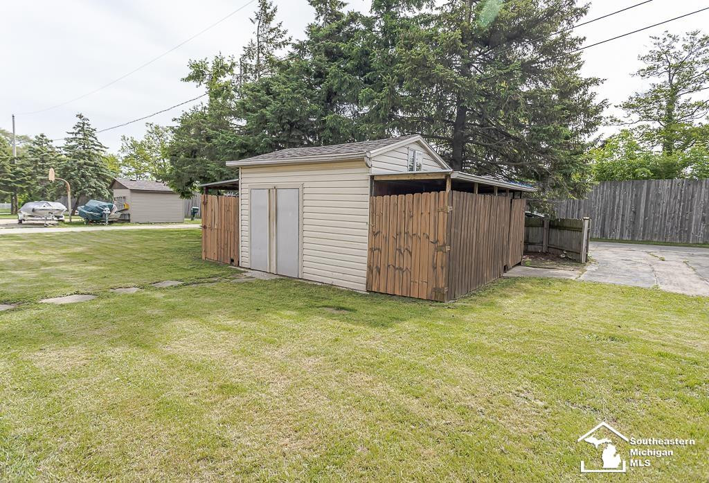 6337 Raymar Street, Erie, MI — Photo 8