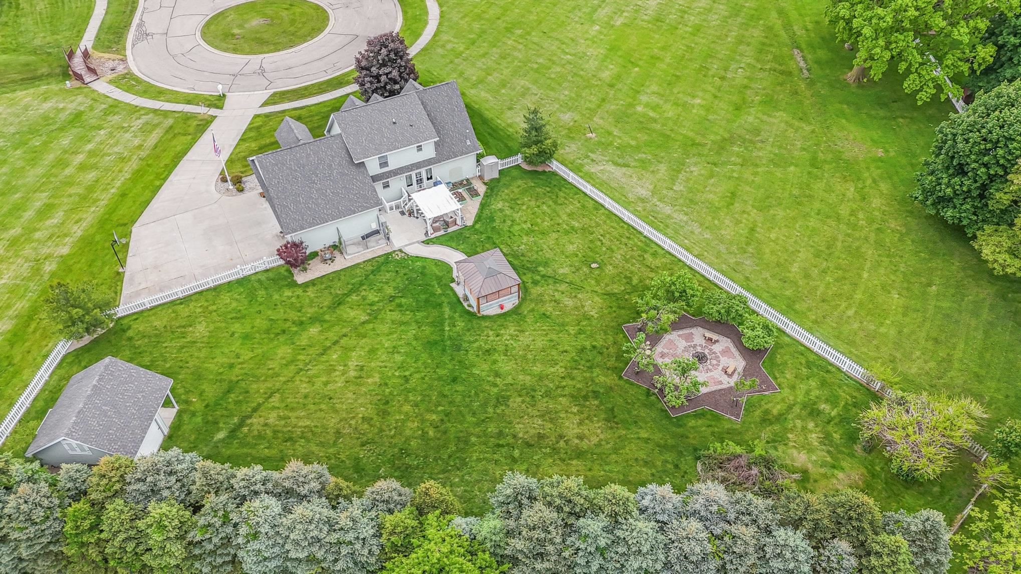 424 Gale Court, Ithaca, MI 48847 — Photo 39