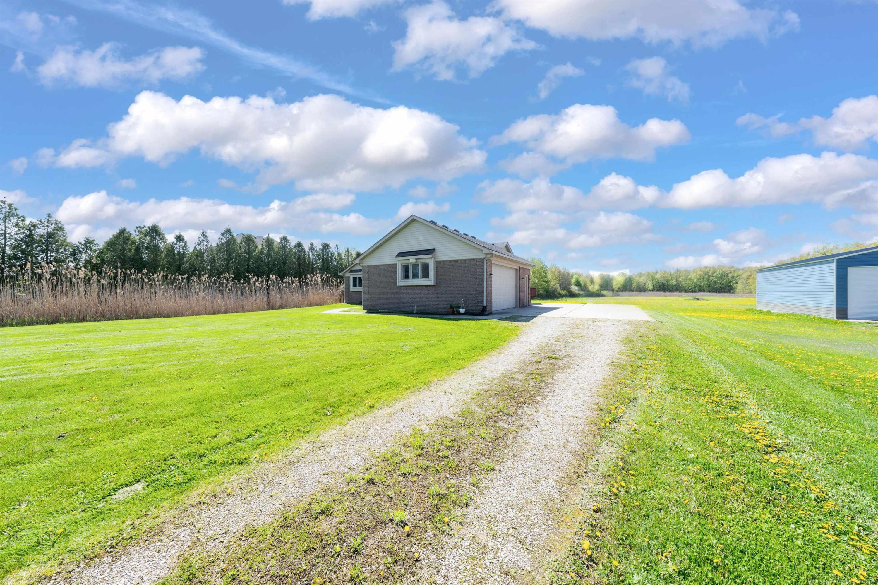8051 Short Cut Road, MI — Photo 4