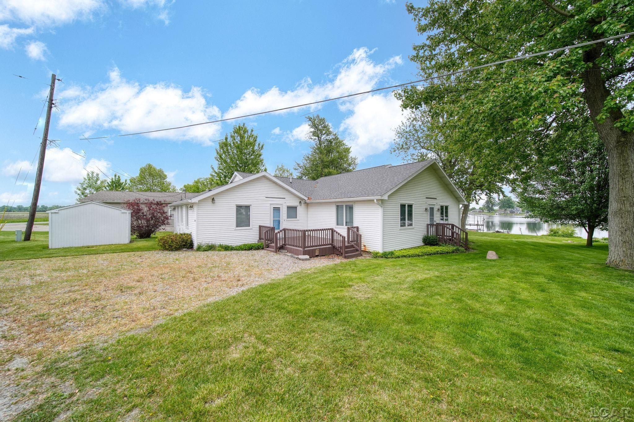 227 Lake View Drive, Hudson, MI 49247 — Photo 2