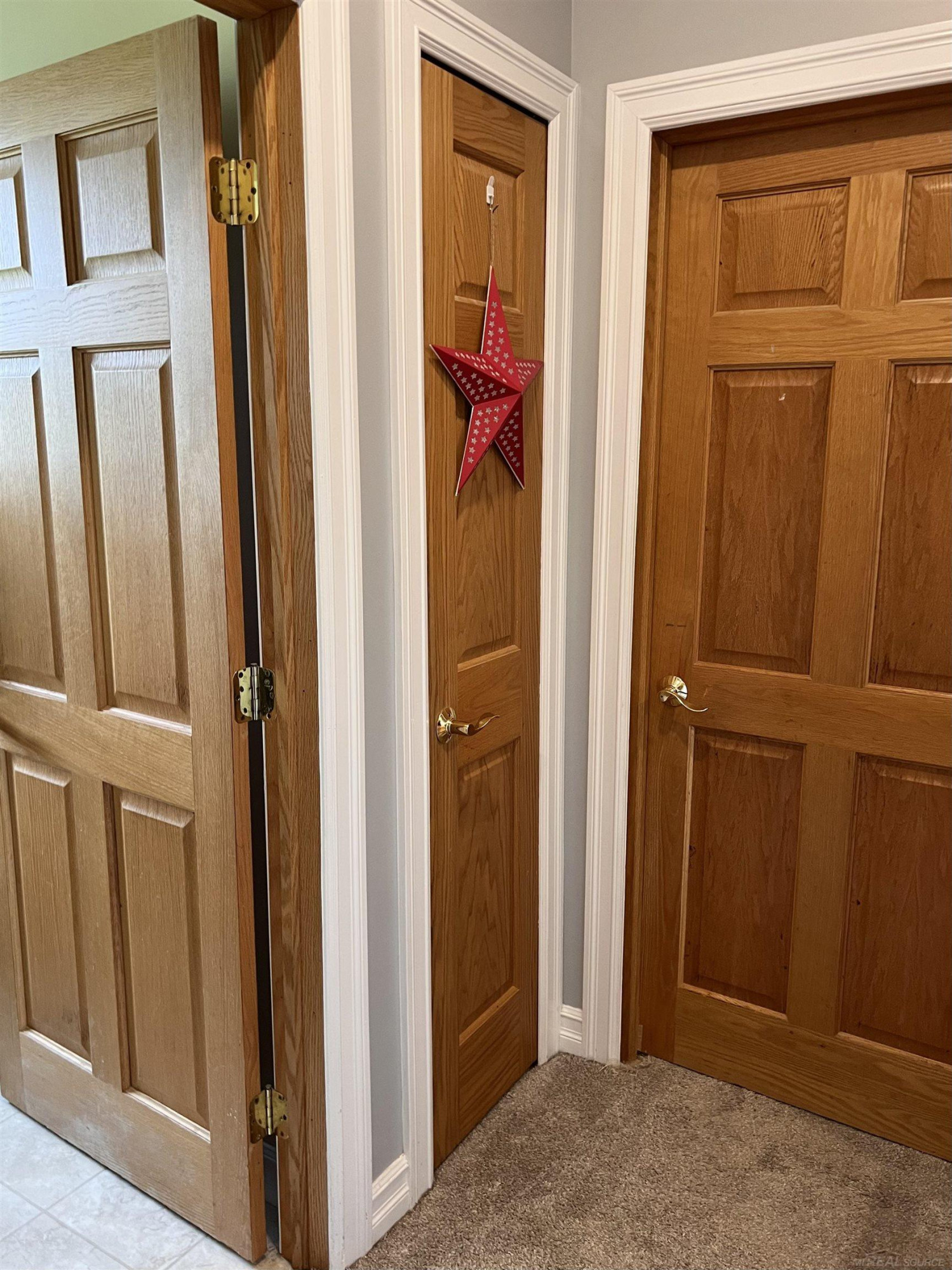 815 Cove Road, Wales, MI — Photo 47