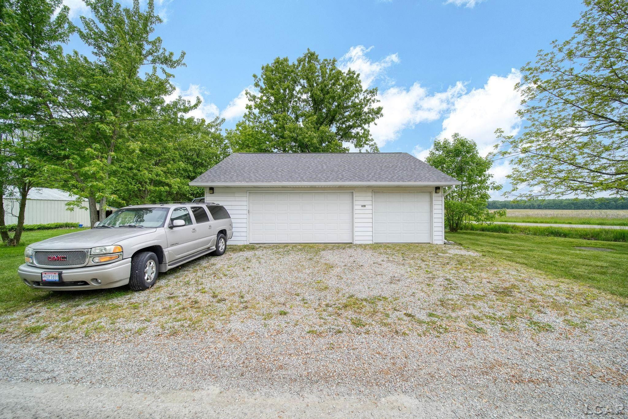 227 Lake View Drive, Hudson, MI 49247 — Photo 37