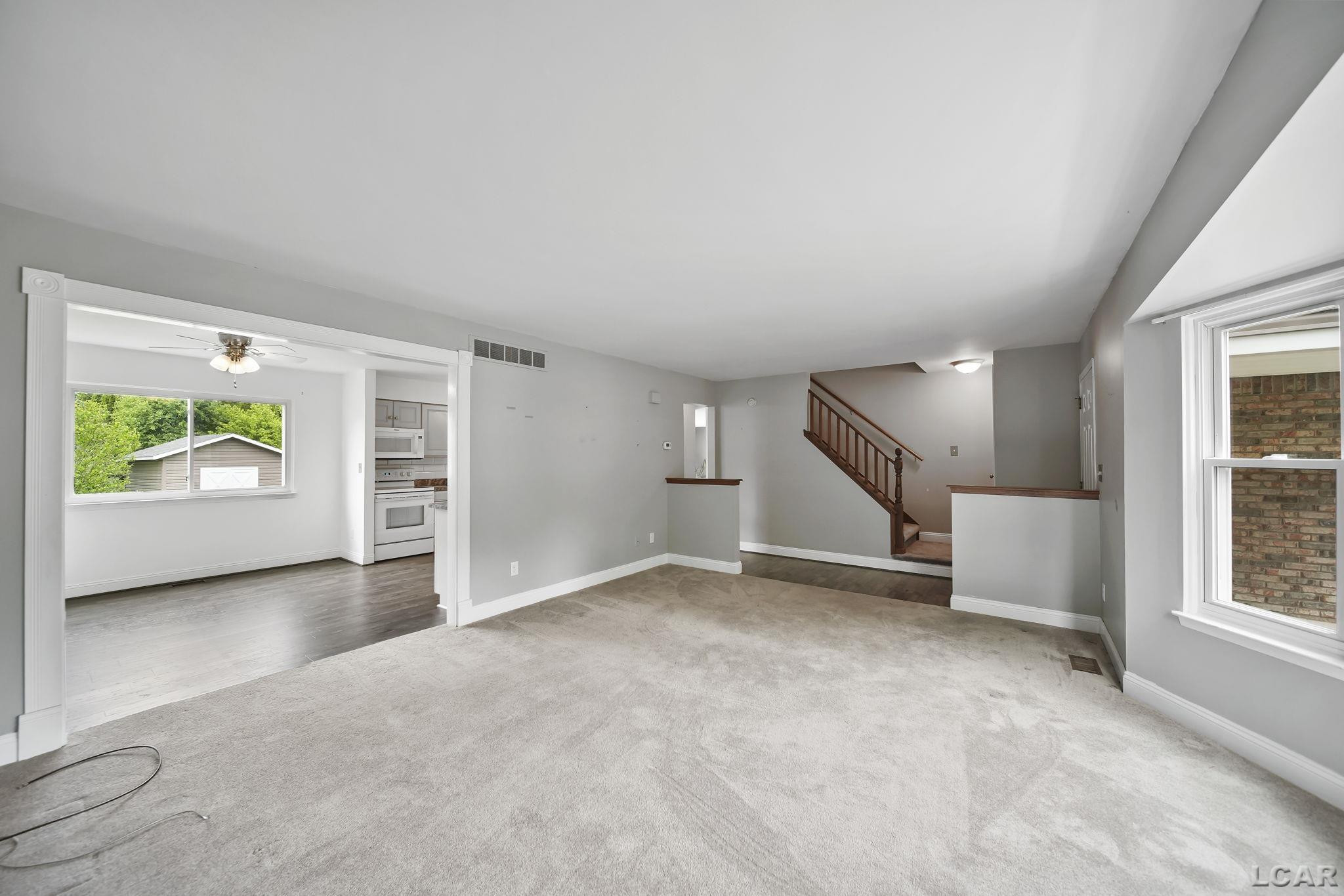 5662 Caren Drive, Ypsilanti, MI 48197 — Photo 8