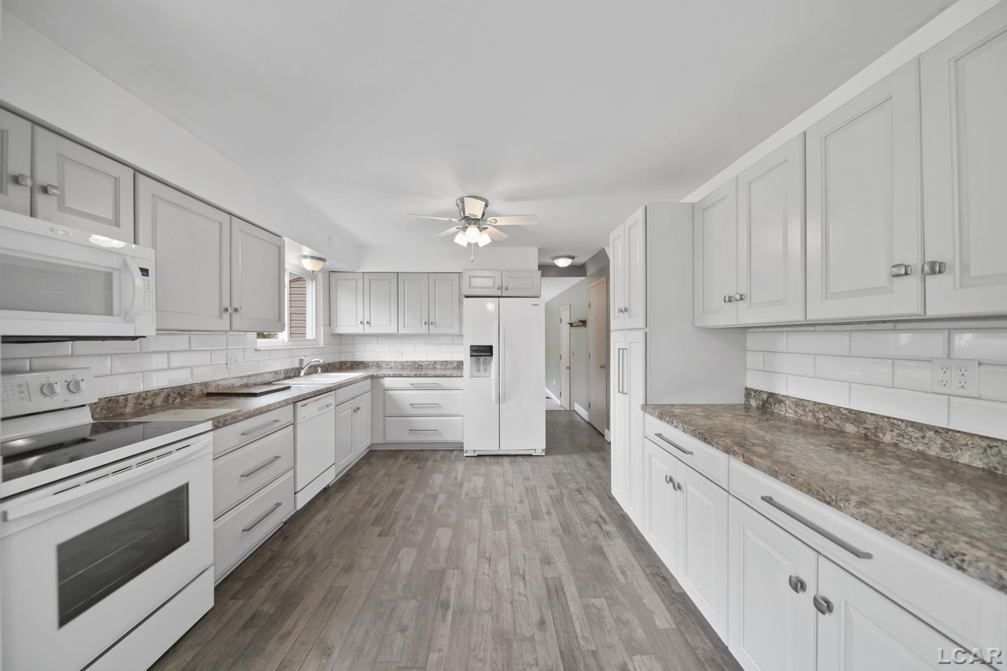 5662 Caren Drive, Ypsilanti, MI 48197 — Photo 9