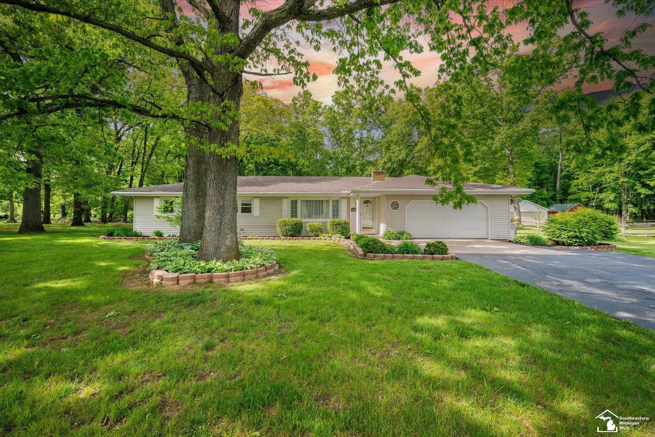 15034 Ida West Road, Petersburg, MI 49270 — Photo 2