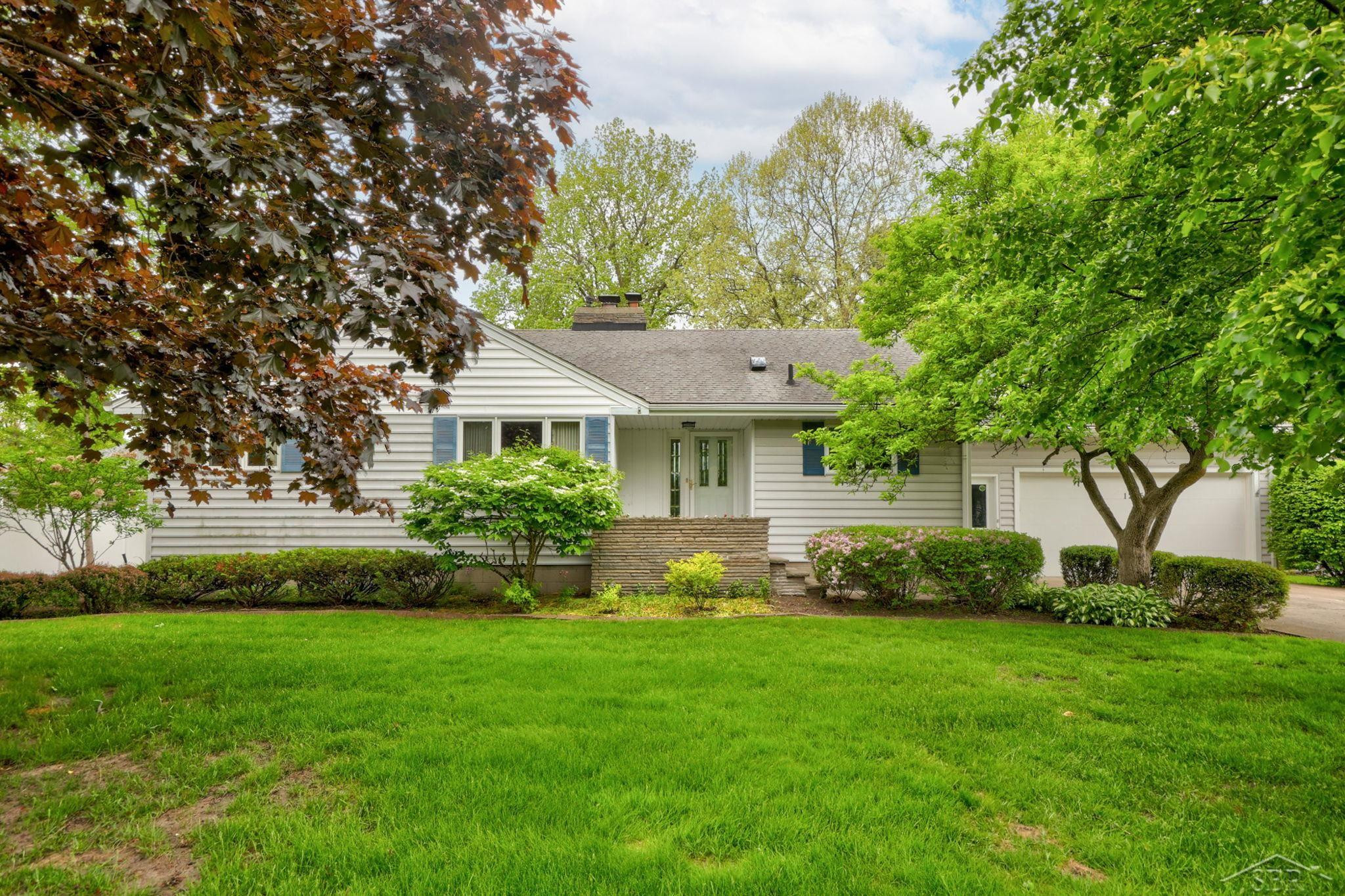 1215 Orchard Road, Essexville, MI 48732 — front exterior