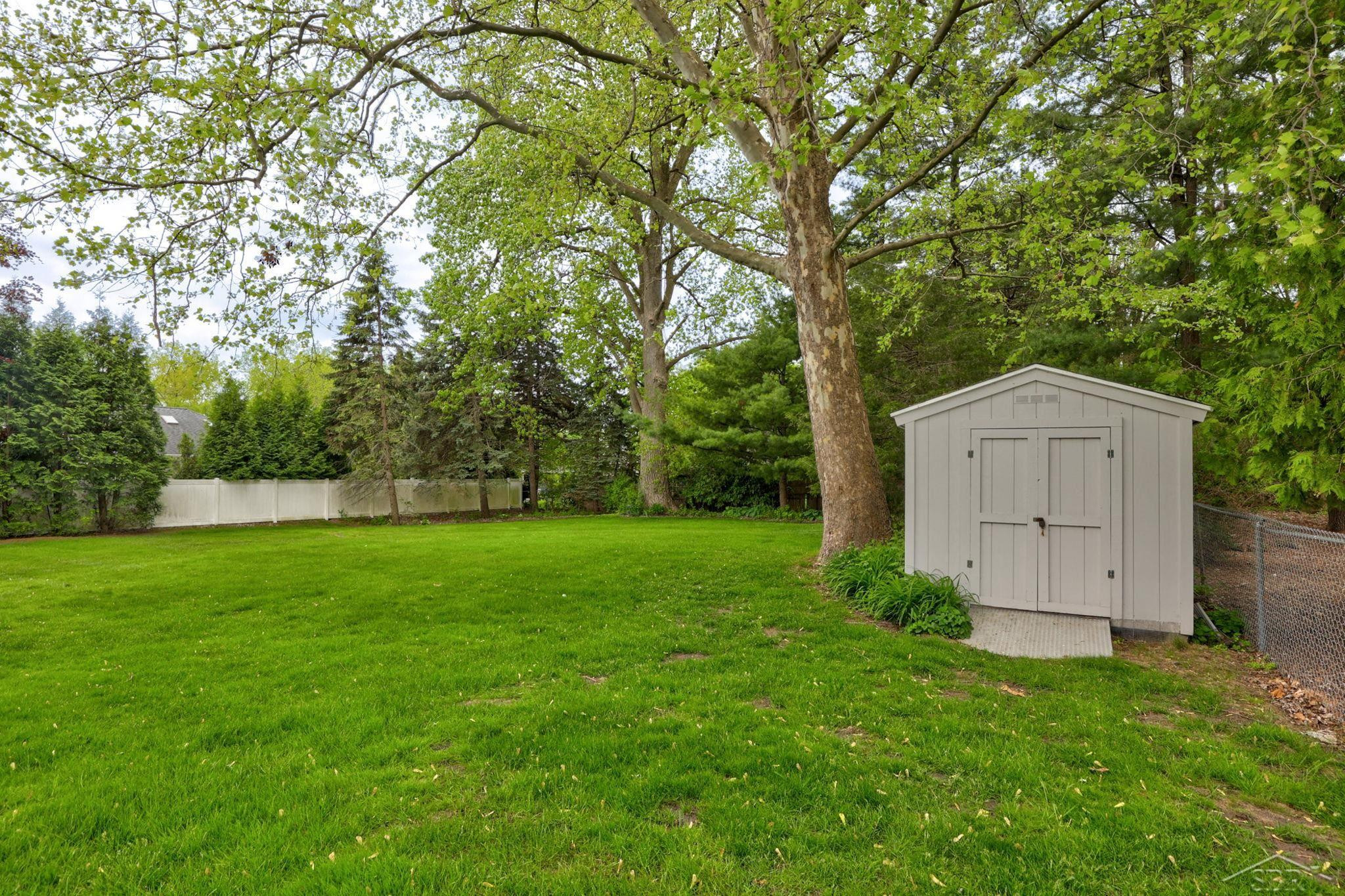 1215 Orchard Road, Essexville, MI 48732 — Photo 24