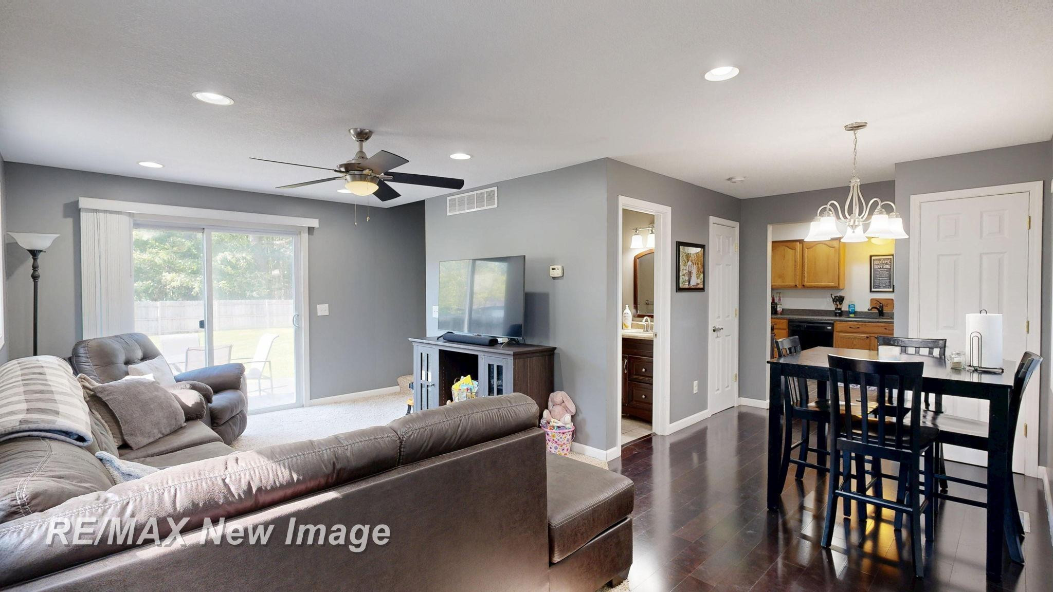 11031 Pine Grove Drive, Saginaw, MI 48609 — Photo 15