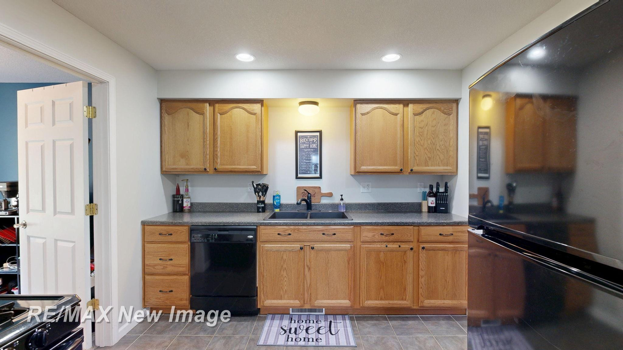 11031 Pine Grove Drive, Saginaw, MI 48609 — Photo 20