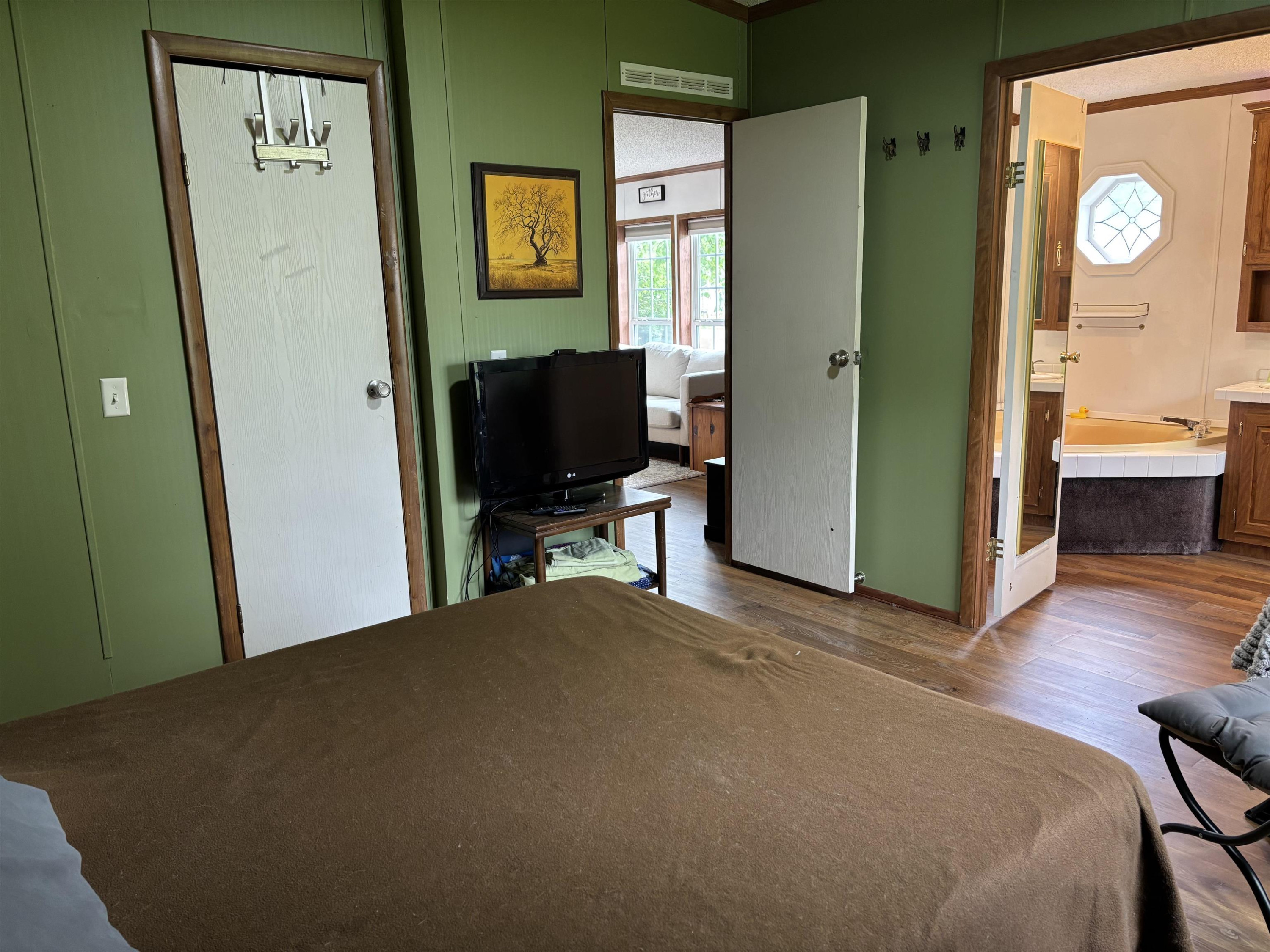 4217 S Portsmouth Rd. Road, Bridgeport, MI 48722 — Photo 14
