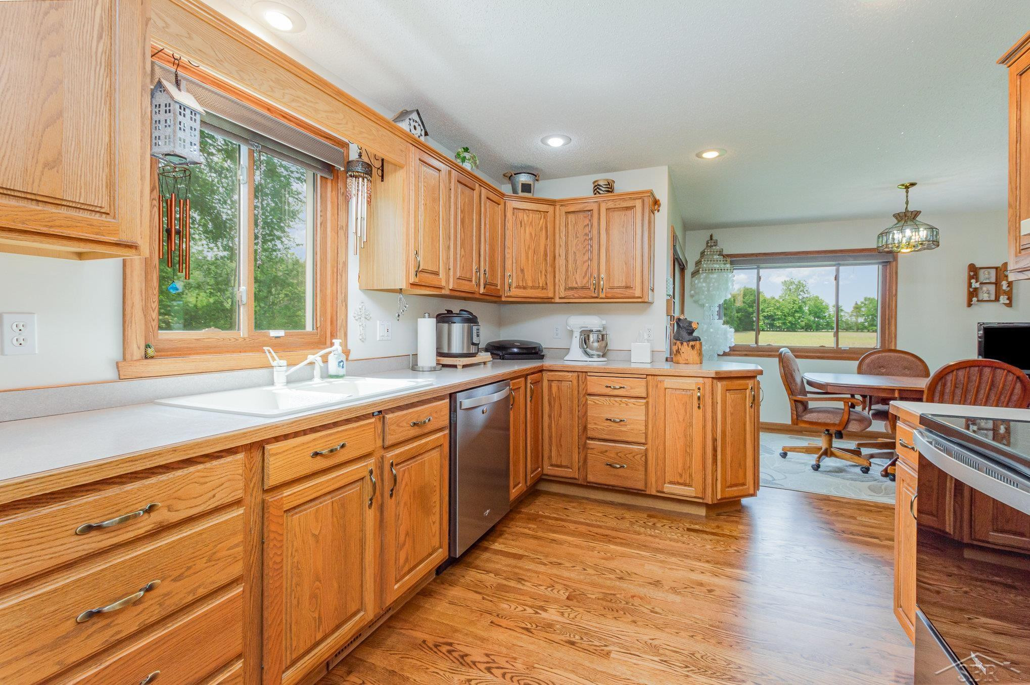 12220 Ederer Road, Hemlock, MI 48626 — Photo 10
