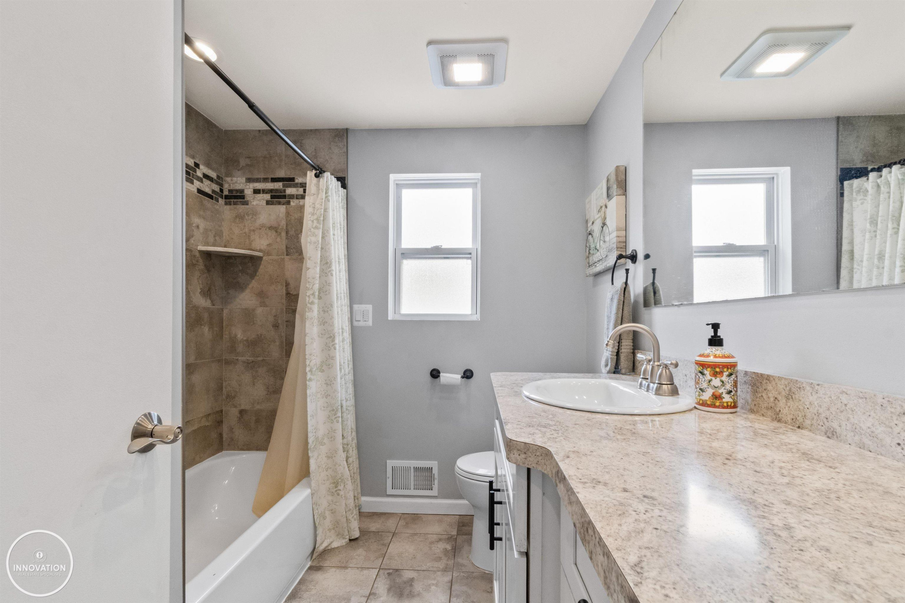 7249 Meldrum Road, MI — Photo 24