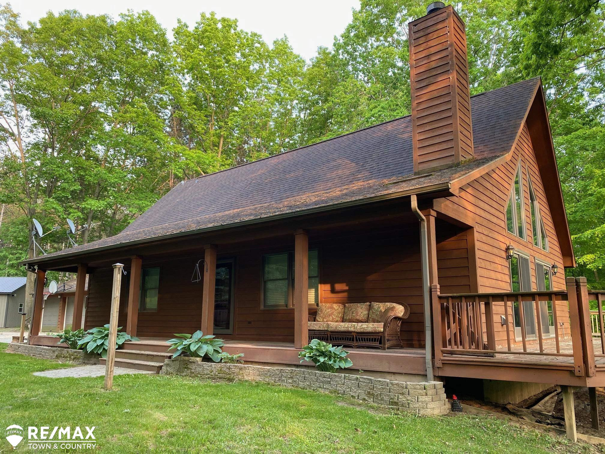 2855 Flint River Road, Lapeer, MI 48446 — Photo 2