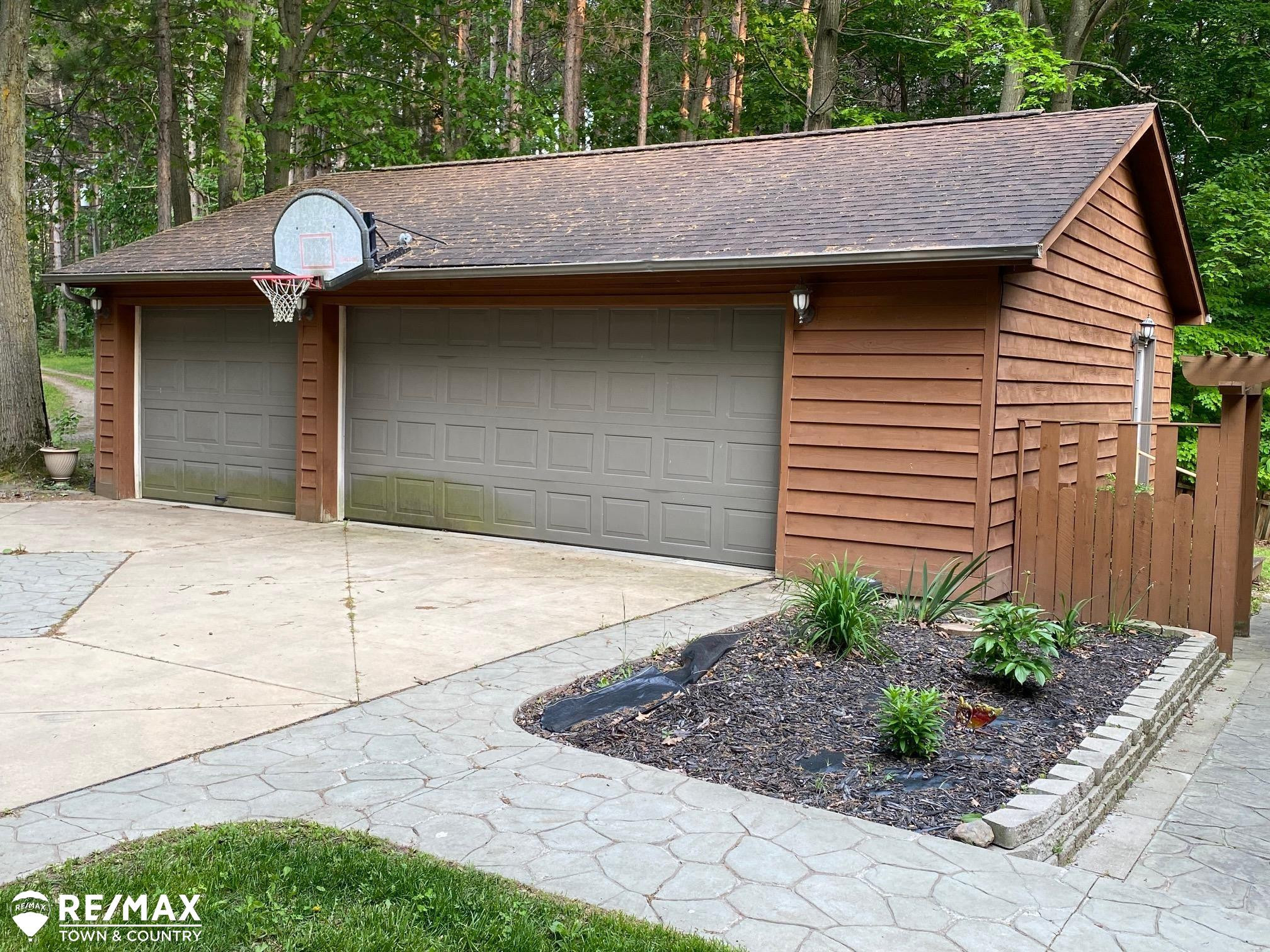 2855 Flint River Road, Lapeer, MI 48446 — Photo 33