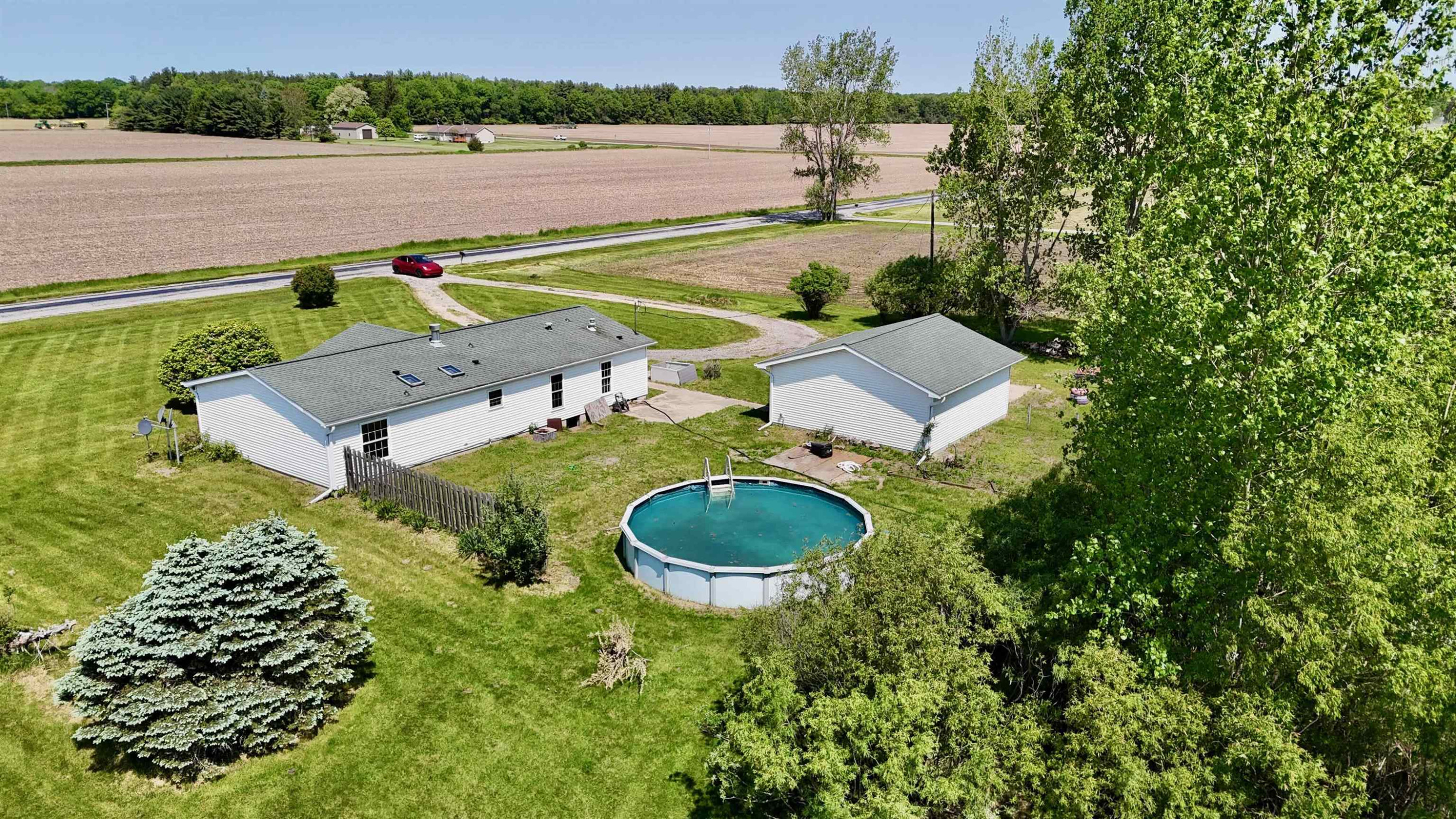11145 S Fordney Road, Saint Charles, MI 48655 — Photo 9