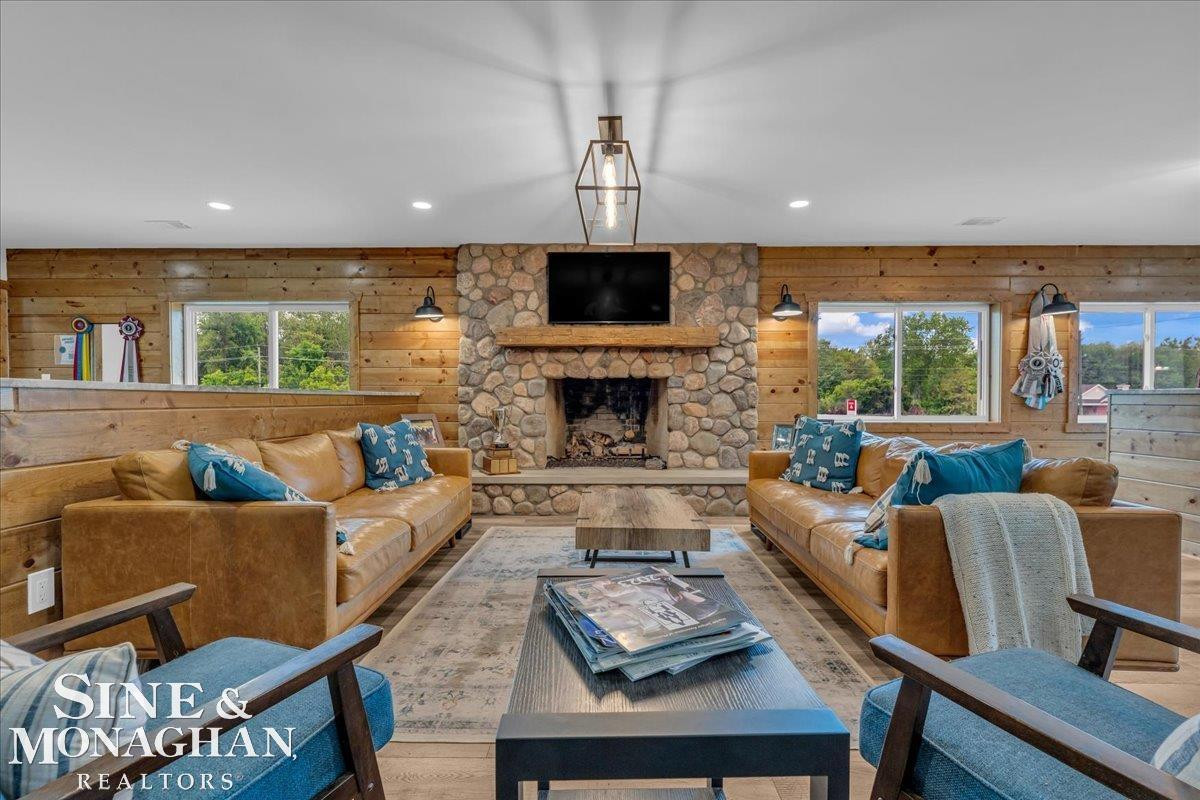 270 N Rochester Road, MI 48367 — Photo 11