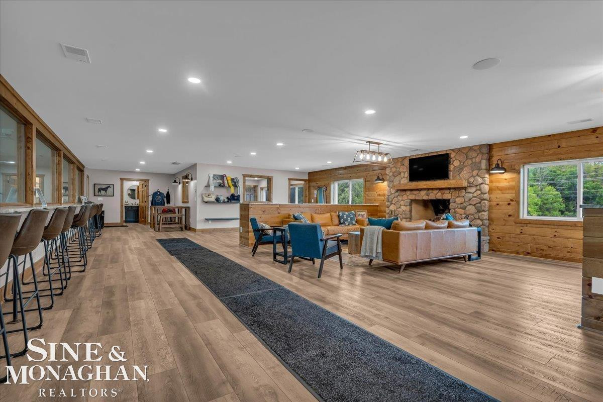 270 N Rochester Road, MI 48367 — Photo 24